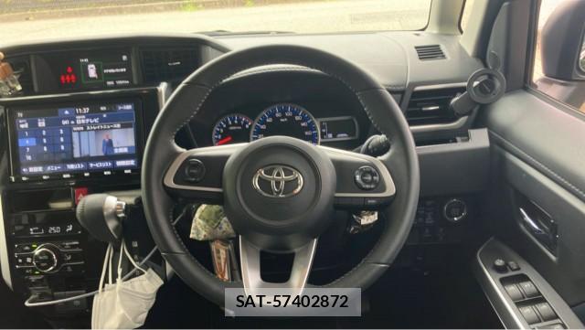 Toyota ROOMY 2021-03 8281903-16