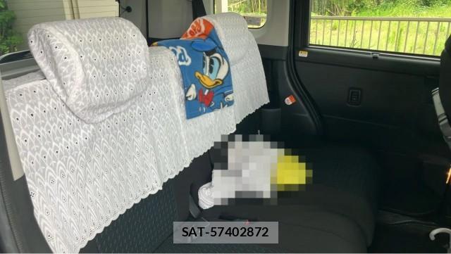 Toyota ROOMY 2021-03 8281903-6