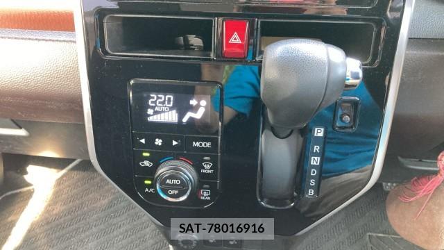 Toyota ROOMY 2019-11 8282210-14