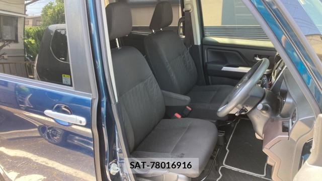 Toyota ROOMY 2019-11 8282210-5