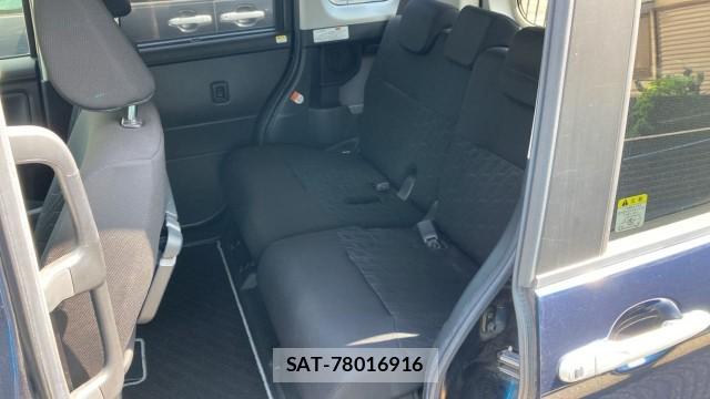 Toyota ROOMY 2019-11 8282210-6