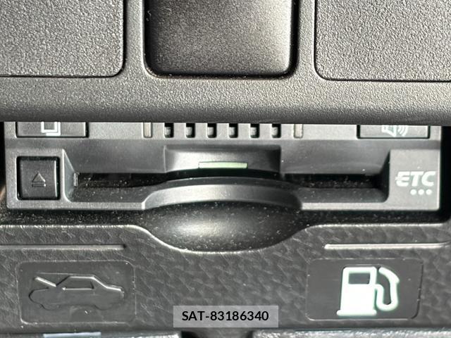 Toyota ROOMY 2019-10 8282975-3