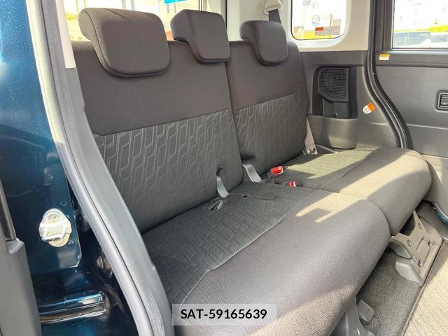 Toyota ROOMY 2020-02 8283219-8