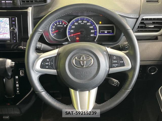 Toyota ROOMY 2017-09 8283270-10