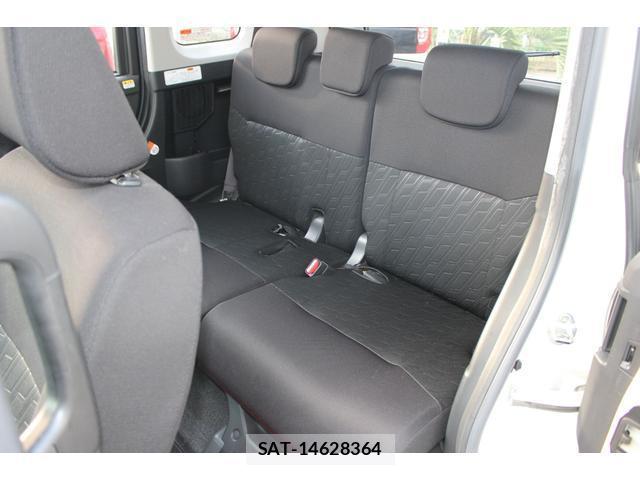 Toyota ROOMY 2019-07 8283504-13