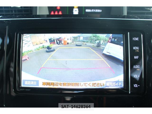 Toyota ROOMY 2019-07 8283504-4