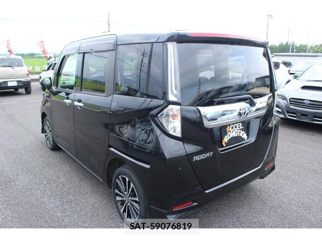 Toyota ROOMY 2021-06 8283507-1
