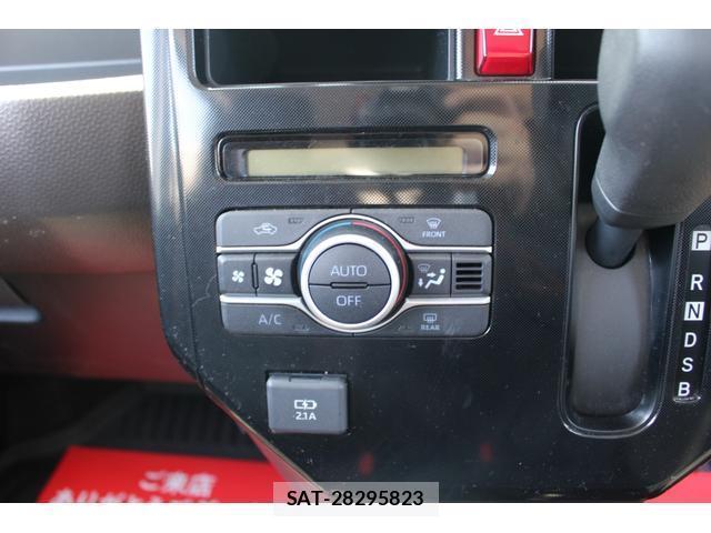 Toyota ROOMY 2021-04 8283521-6