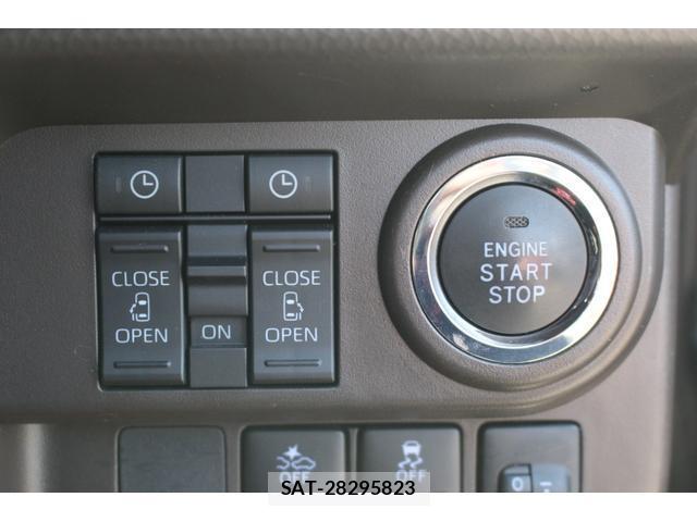 Toyota ROOMY 2021-04 8283521-8
