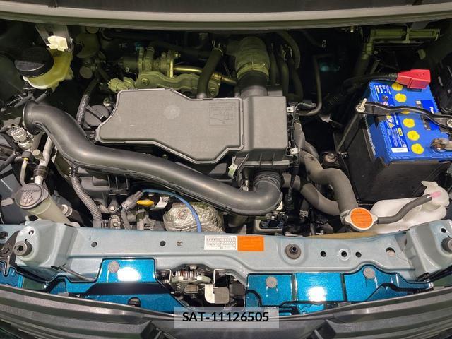 Toyota ROOMY 2017-07 8283666-18