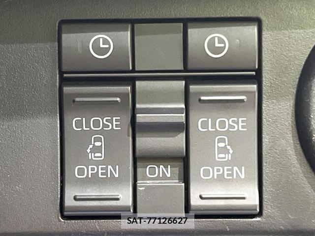 Toyota ROOMY 2021-07 8283976-5