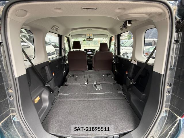 Toyota ROOMY 2021-04 8284102-14