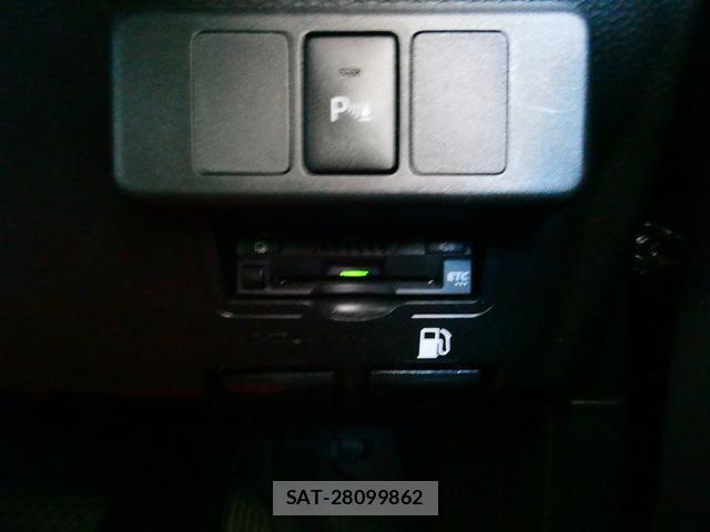 Toyota ROOMY 2020-07 8285022-10