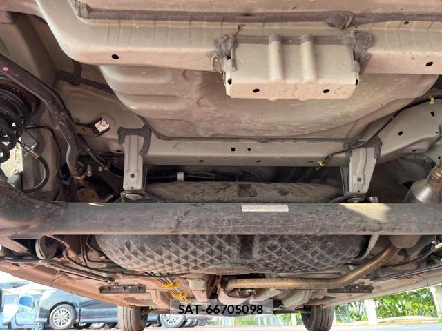 Toyota ROOMY 2023-05 8285048-17