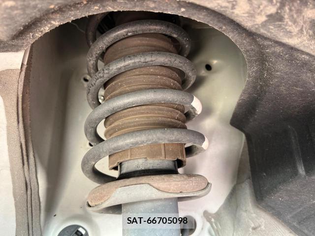 Toyota ROOMY 2023-05 8285048-18