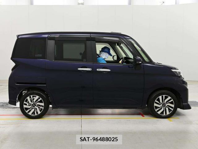 Toyota ROOMY 2022-01 8285340-10