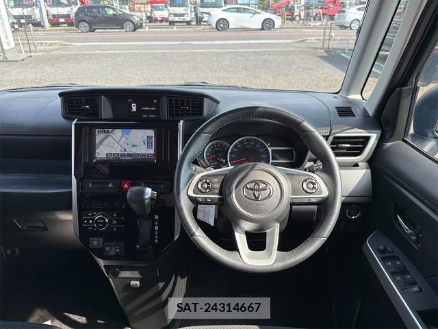 Toyota ROOMY 2022-03 8285410-11