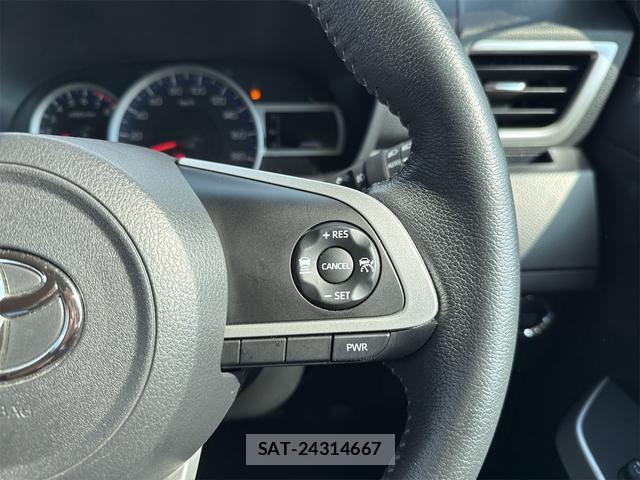 Toyota ROOMY 2022-03 8285410-14