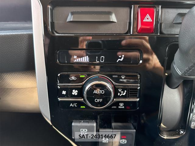 Toyota ROOMY 2022-03 8285410-16