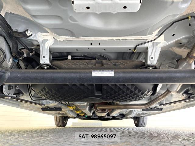 Toyota ROOMY 2021-01 8285621-18