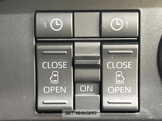 Toyota ROOMY 2021-01 8285621-4