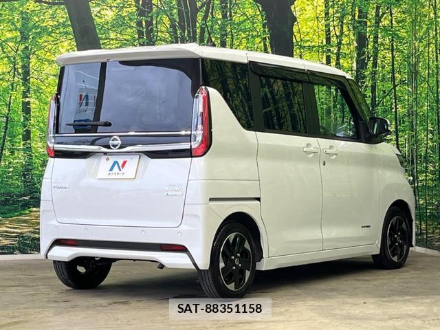 Nissan ROOX 2022-08 8277536-16