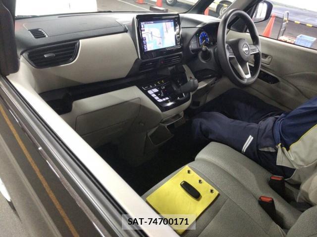 Nissan ROOX 2023-08 8277901-2