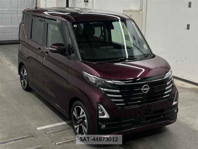 Nissan ROOX 2023 8277929-0