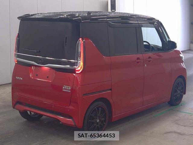 Nissan ROOX 2021-06 8277948-1