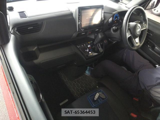 Nissan ROOX 2021-06 8277948-2