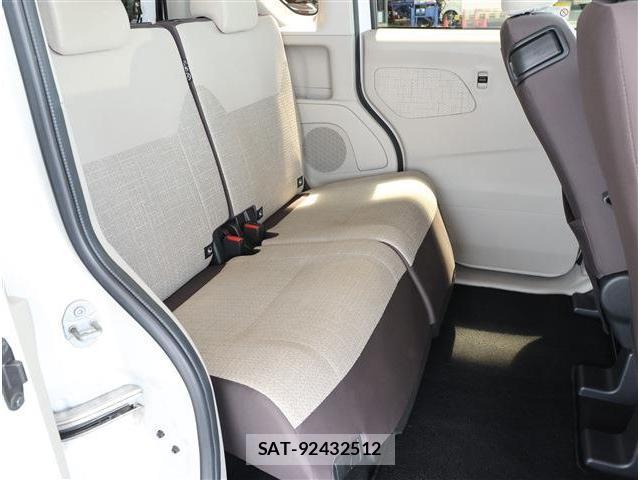 Nissan ROOX 2022-06 8279104-11