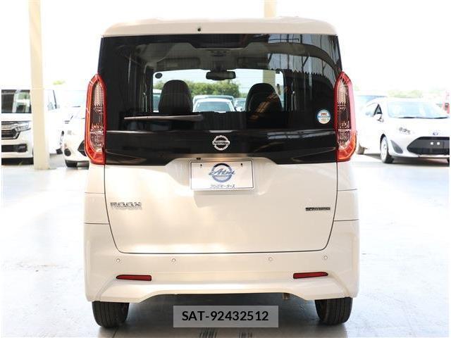 Nissan ROOX 2022-06 8279104-19