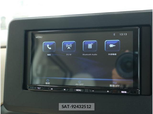 Nissan ROOX 2022-06 8279104-3