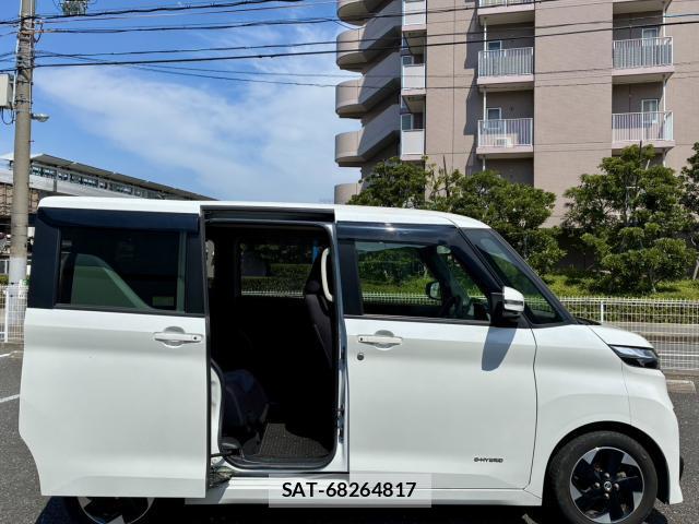 Nissan ROOX 2020-09 8279249-3