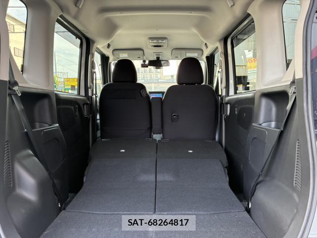 Nissan ROOX 2020-09 8279249-8