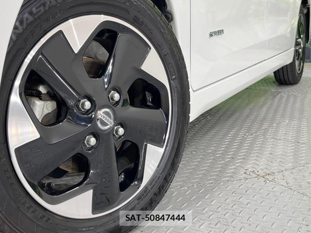 Nissan ROOX 2022-04 8279273-12
