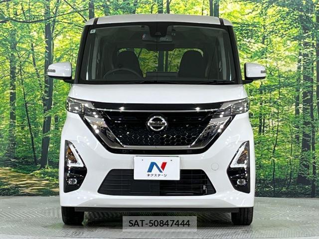 Nissan ROOX 2022-04 8279273-13