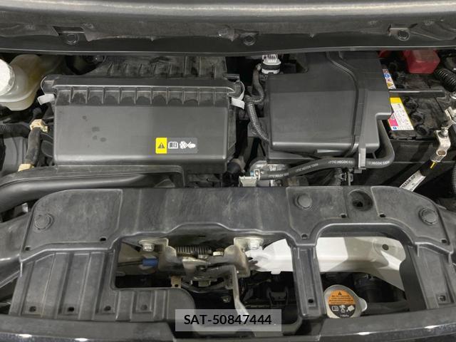 Nissan ROOX 2022-04 8279273-17