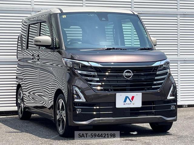 Nissan ROOX 2023-09 8279422-14