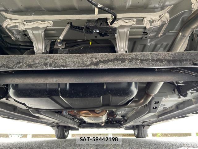 Nissan ROOX 2023-09 8279422-17
