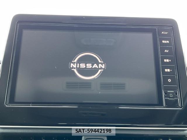 Nissan ROOX 2023-09 8279422-2