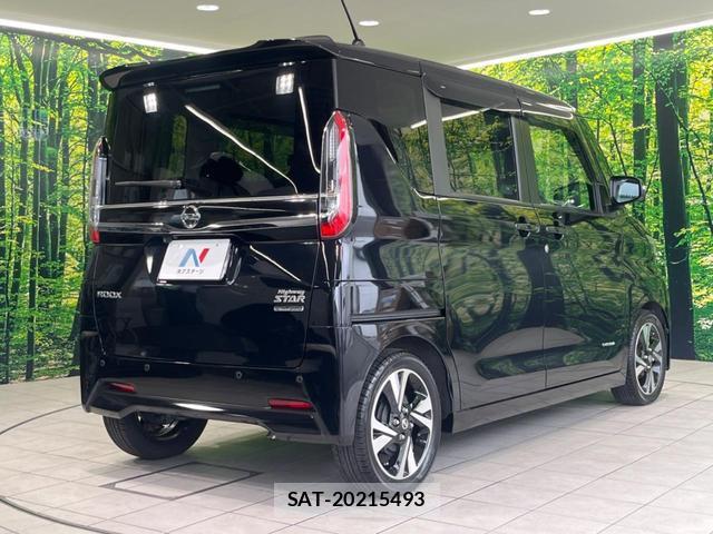 Nissan ROOX 2020-09 8279605-16