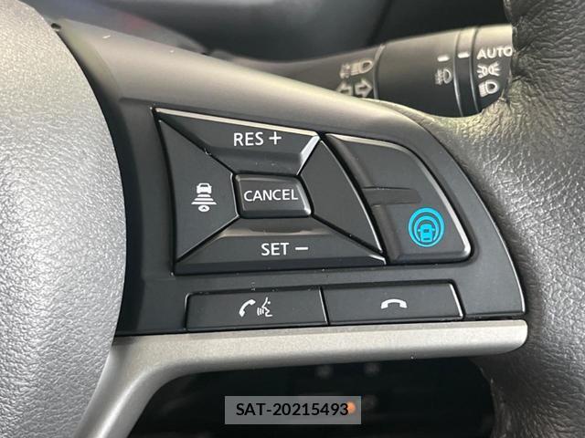 Nissan ROOX 2020-09 8279605-5