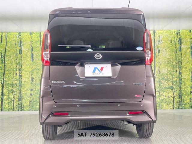 Nissan ROOX 2021-09 8279982-14