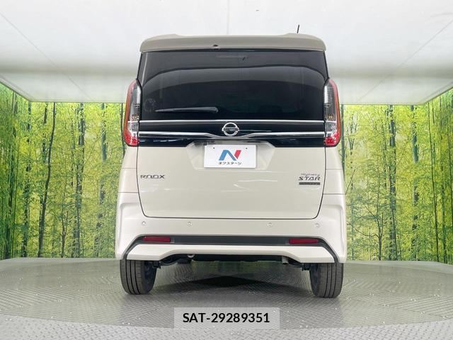 Nissan ROOX 2022-12 8280008-14