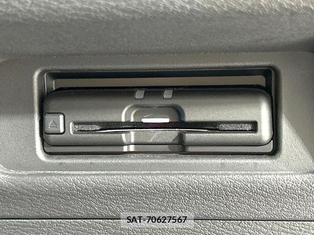 Nissan ROOX 2020-06 8280402-5