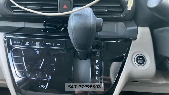 Nissan ROOX 2022-10 8280511-14