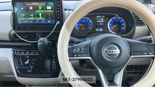 Nissan ROOX 2022-10 8280511-16
