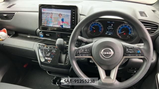 Nissan ROOX 2024-10 8281517-16