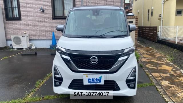 Nissan ROOX 2023-01 8281565-9